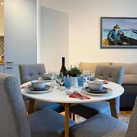 старецът и морето * Saints Constantine and Helena